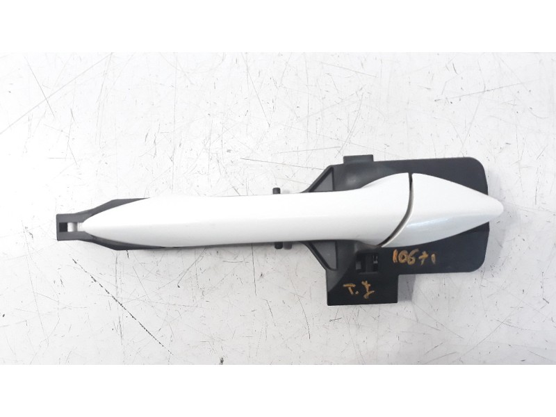 Recambio de maneta exterior trasera izquierda para hyundai i30 (gd) 1.6 gdi cat referencia OEM IAM 82651A6050  