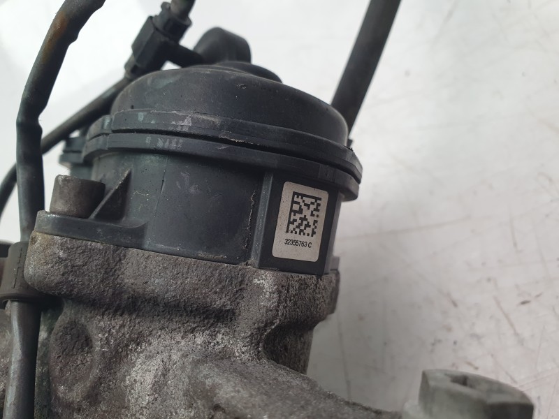 Recambio de pinza freno trasera derecha para audi a4 b9 (8w2, 8wc) 2.0 tdi referencia OEM IAM 32355763C  