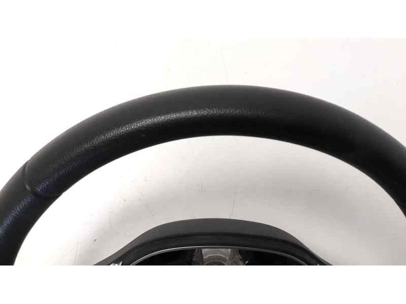 Recambio de volante para dacia dokker express ambiance referencia OEM IAM 484001085R  