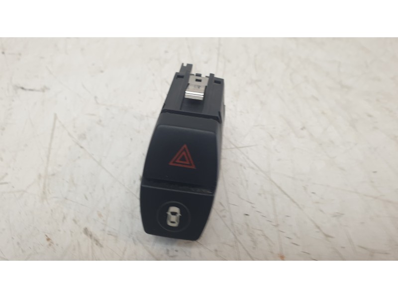 Recambio de warning para bmw serie x1 (f48) sdrive18d referencia OEM IAM 6842274  