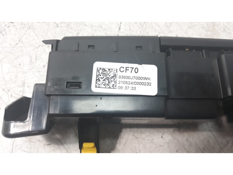 Recambio de warning para kia ceed 1.0 tgdi cat referencia OEM IAM 93600J7000WK  