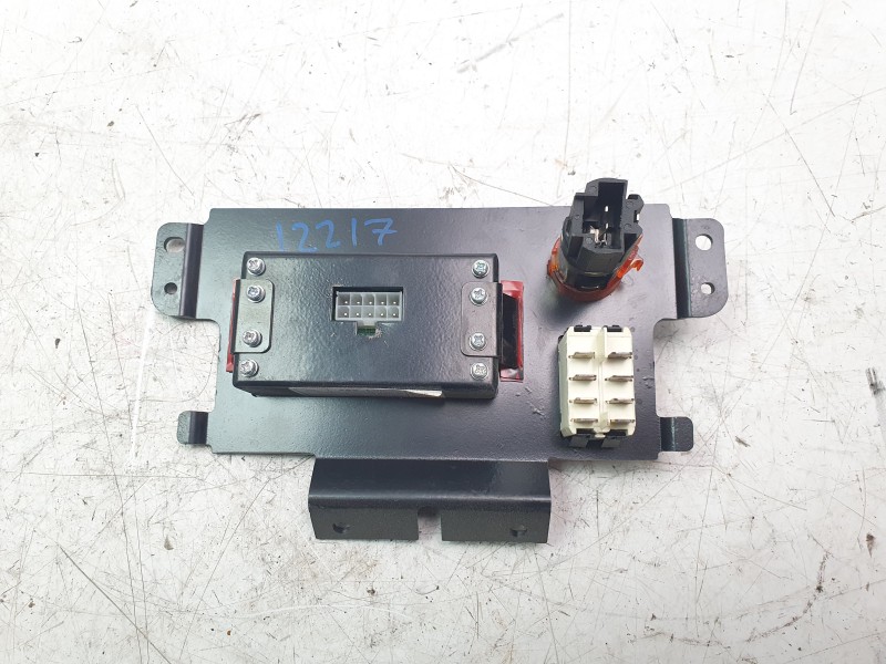 Recambio de mando multifuncion para invicta metro pick up electrico referencia OEM IAM 1001040401130100  