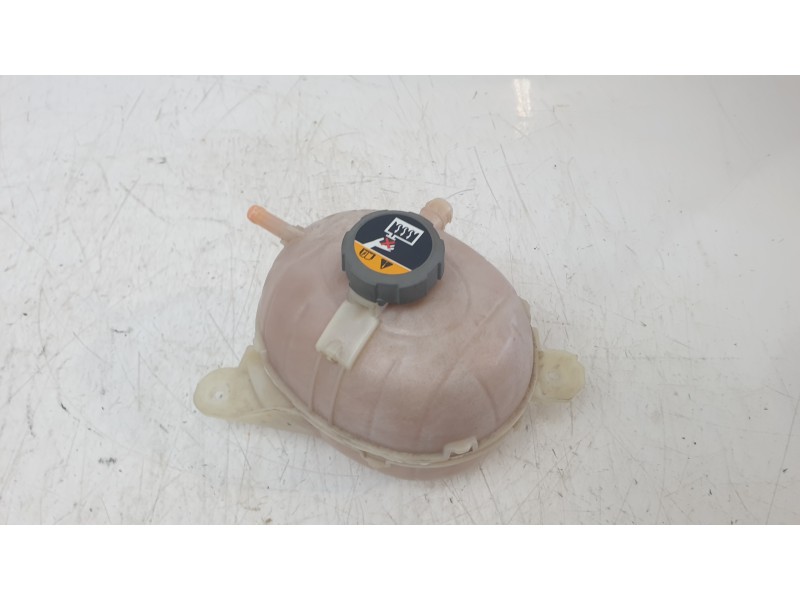 Recambio de deposito expansion para hyundai tucson (nx) klass 2wd referencia OEM IAM 25430N7200  
