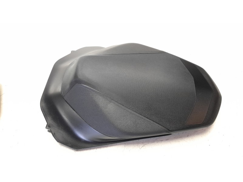 Recambio de asiento para ktm duke 790 duke l referencia OEM IAM C90707047033  