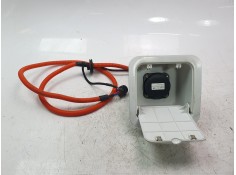 Recambio de tapa exterior combustible para invicta metro pick up electrico referencia OEM IAM TAPACOMBUSTIBLE  