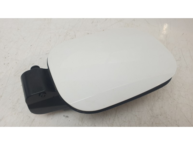 Recambio de tapa exterior combustible para hyundai tucson (nx) klass 2wd referencia OEM IAM 81596N7000  