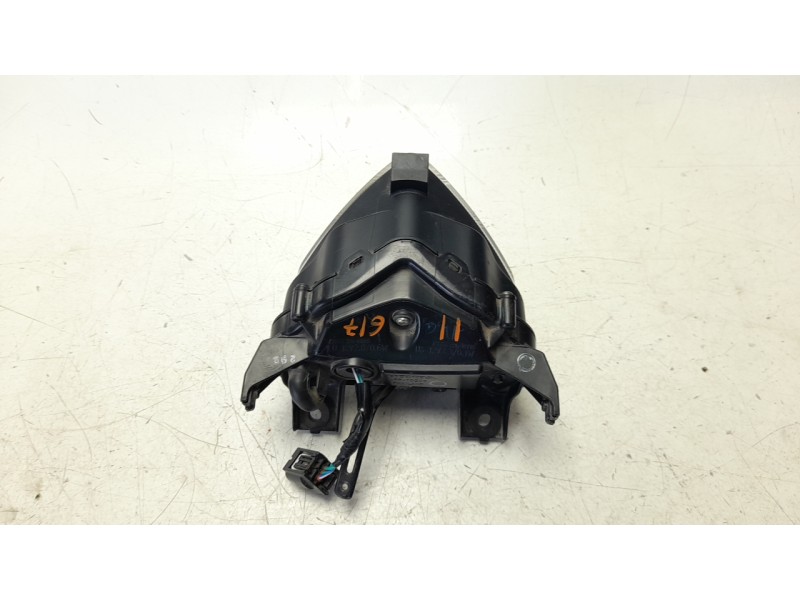 Recambio de piloto trasero central para honda cb 500f referencia OEM IAM 33701MJWJ82  