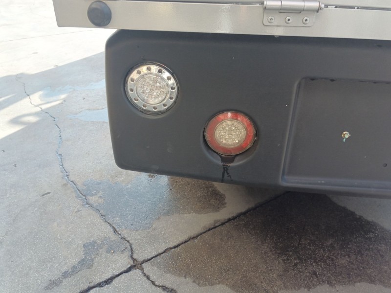 Recambio de piloto trasero izquierdo para invicta metro pick up electrico referencia OEM IAM PILOTOTRASIZQUIERDO  