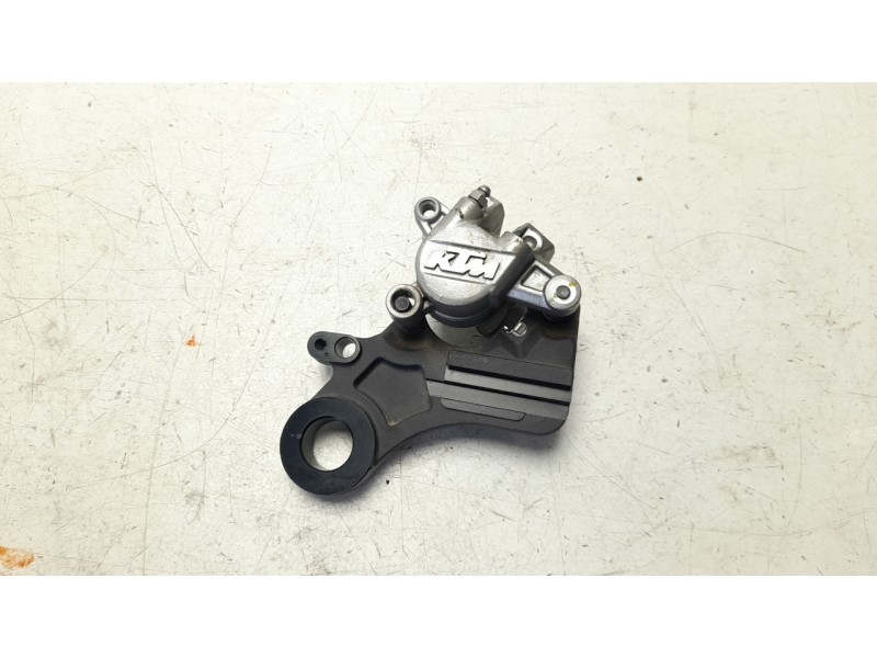Recambio de pinza de freno trasera derecha para ktm duke 790 duke l referencia OEM IAM A65413180000  