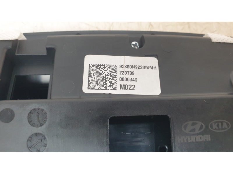 Recambio de luz interior para hyundai tucson (nx) klass 2wd referencia OEM IAM 92800N9200MMH  