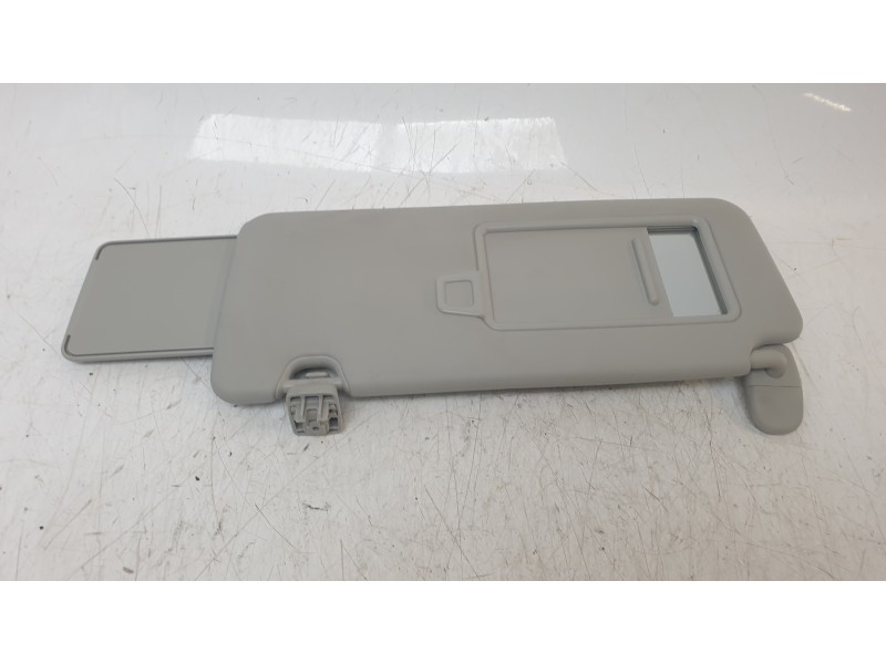 Recambio de parasol izquierdo para hyundai tucson (nx) klass 2wd referencia OEM IAM 85210N9300MMH  