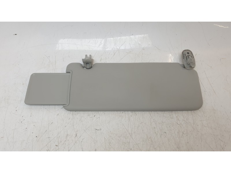 Recambio de parasol izquierdo para hyundai tucson (nx) klass 2wd referencia OEM IAM 85210N9300MMH  