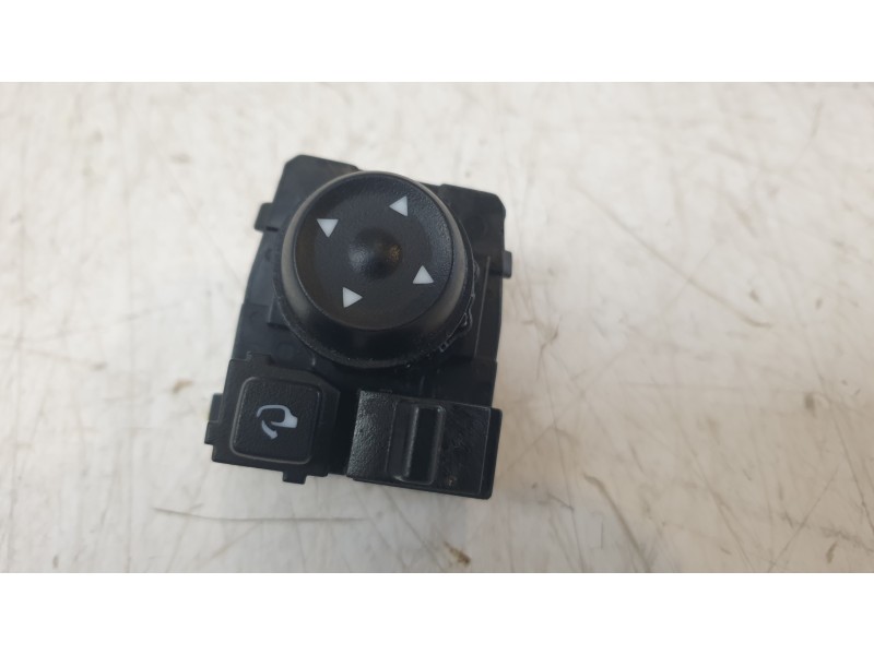 Recambio de mando retrovisor para hyundai i10 iii (ac3, ai3) 1.0 mpi referencia OEM IAM 93530K3600NNB  