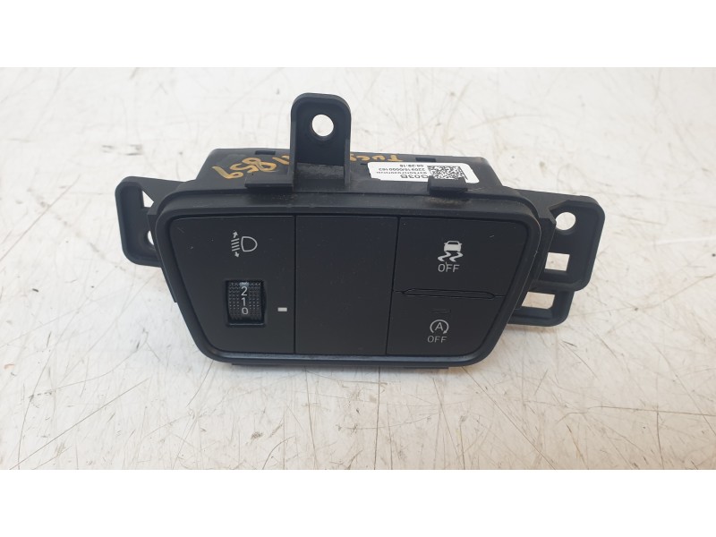 Recambio de asiento doble para hyundai tucson (nx) klass 2wd referencia OEM IAM 93750N7030NNB  