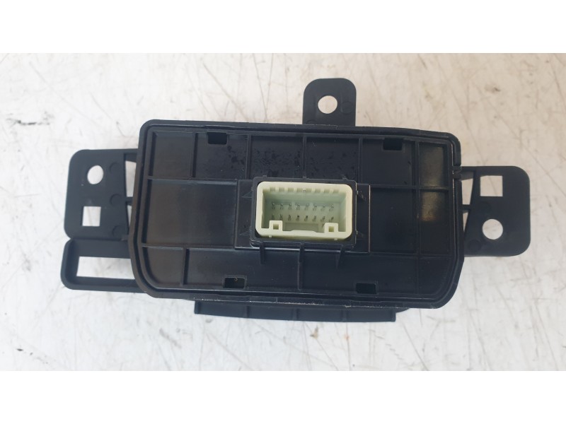 Recambio de asiento doble para hyundai tucson (nx) klass 2wd referencia OEM IAM 93750N7030NNB  