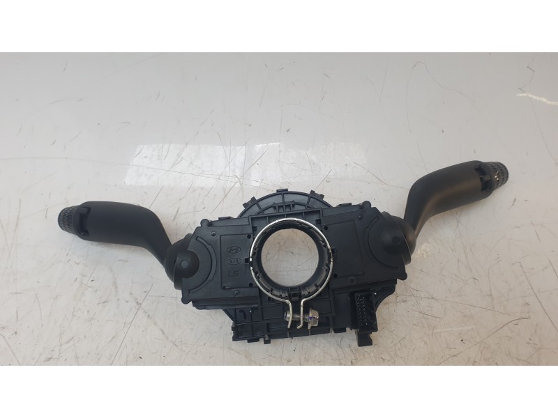 Recambio de mando multifuncion para hyundai tucson (nx) klass 2wd referencia OEM IAM 934C5N9340  