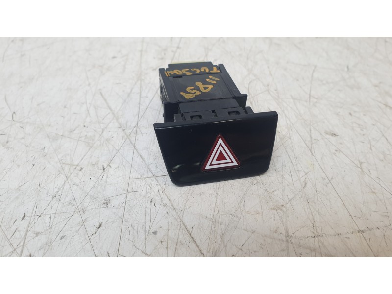 Recambio de warning para hyundai tucson (nx) klass 2wd referencia OEM IAM 93790N7000  