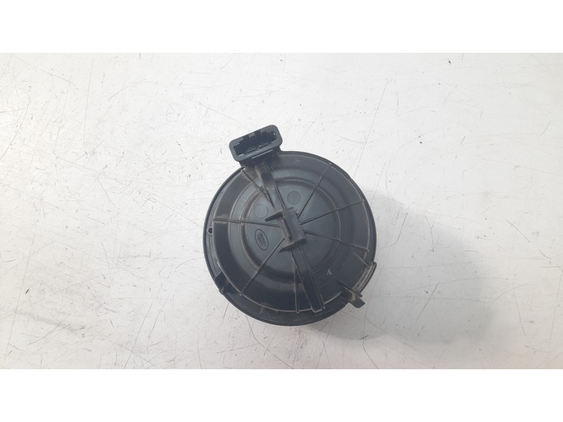 Recambio de ventilador calefaccion para land rover discovery sport (l550) 2.2 d 4x4 referencia OEM IAM LR112270  
