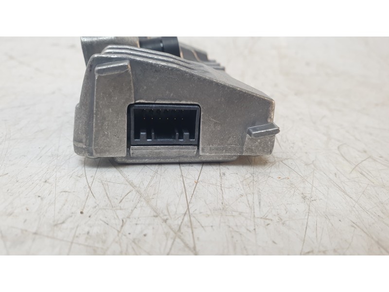 Recambio de camara vision frontal para hyundai tucson (nx) klass 2wd referencia OEM IAM 99211N9240  