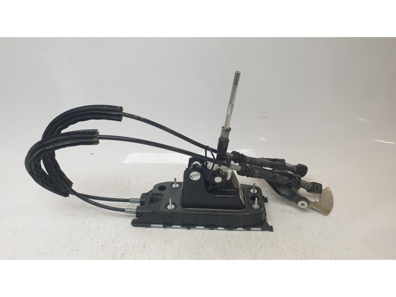 Recambio de palanca cambio para volkswagen t-cross (c11, d31) 1.0 tsi referencia OEM IAM 2Q0711049AF  
