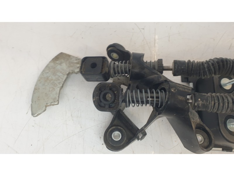 Recambio de palanca cambio para volkswagen t-cross (c11, d31) 1.0 tsi referencia OEM IAM 2Q0711049AF  