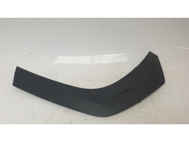 Recambio de aletin trasero derecho para hyundai tucson (nx) klass 2wd referencia OEM IAM 87742N7000  