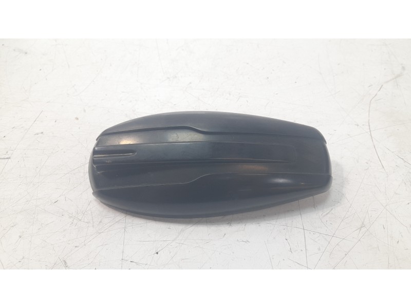 Recambio de base de antena para land rover discovery sport (l550) 2.2 d 4x4 referencia OEM IAM LR060988  