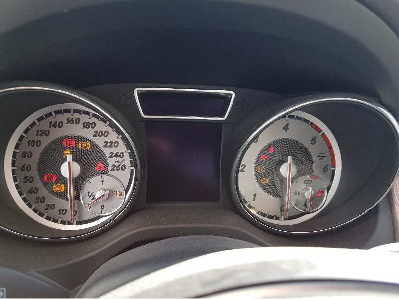 mercedes-benz clase cla (w117) del año 2015