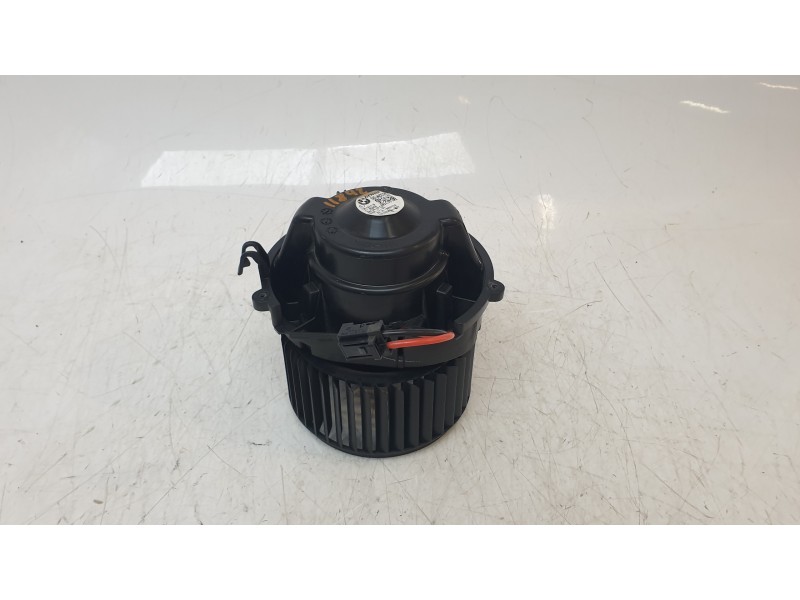 Recambio de ventilador calefaccion para bmw serie x1 (f48) sdrive18d referencia OEM IAM 64119297752  