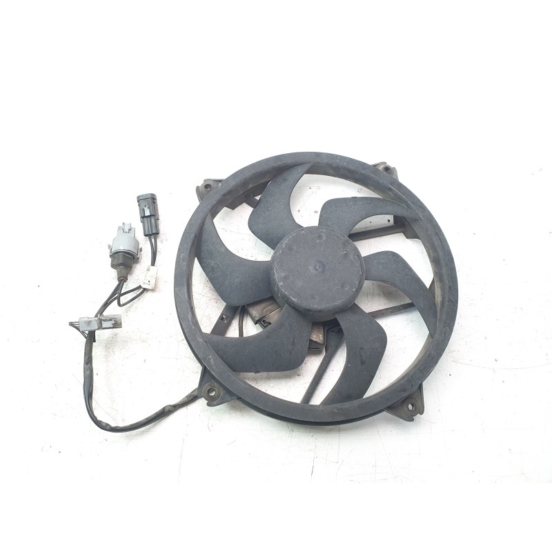 Recambio de electroventilador para peugeot 407 (6d_) 2.0 hdi 135 (6drhrh, 6drhre, 6drhrg, 6drhrj) referencia OEM IAM 9656849780 