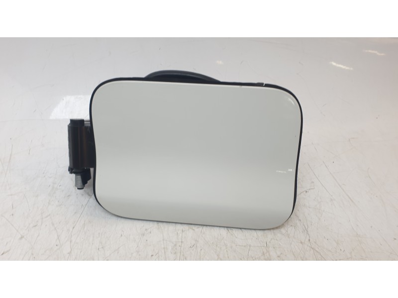 Recambio de tapa exterior combustible para bmw serie x1 (f48) sdrive18d referencia OEM IAM 7359171  