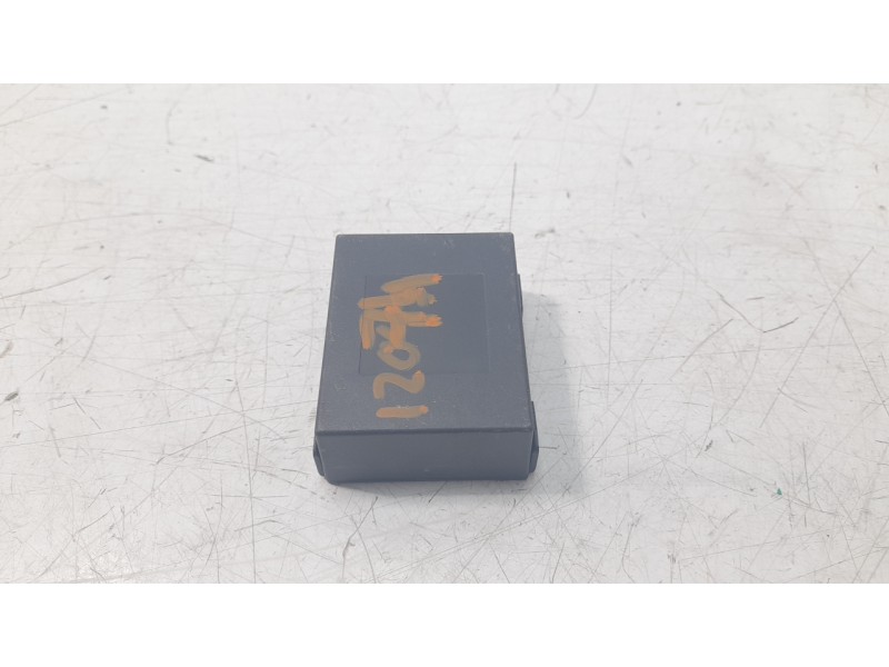 Recambio de sensor aparcamiento delantero para land rover discovery sport (l550) 2.2 d 4x4 referencia OEM IAM FW9314F012BE  