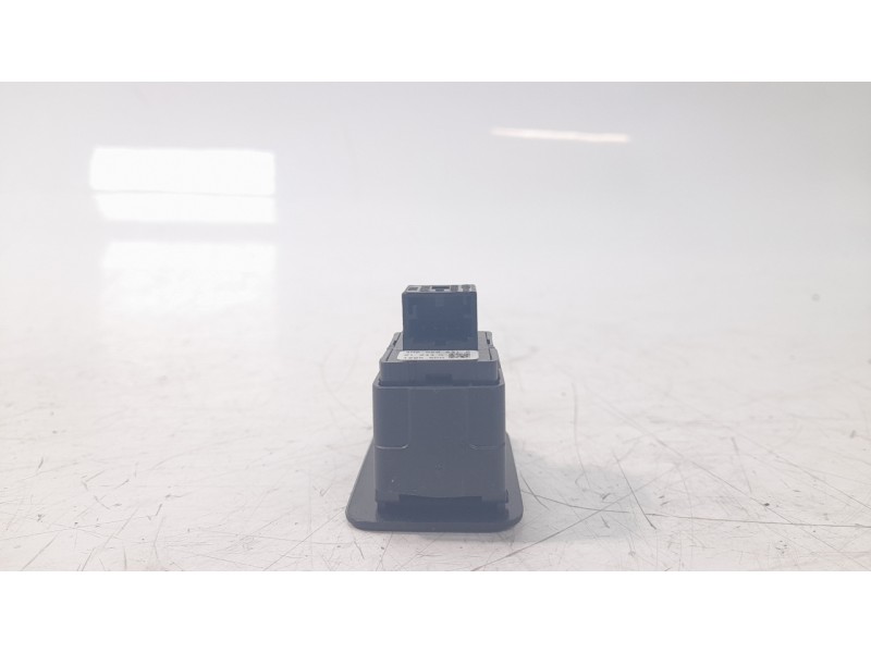 Recambio de interruptor para audi a4 b9 (8w2, 8wc) 2.0 tdi referencia OEM IAM 4M0959831  