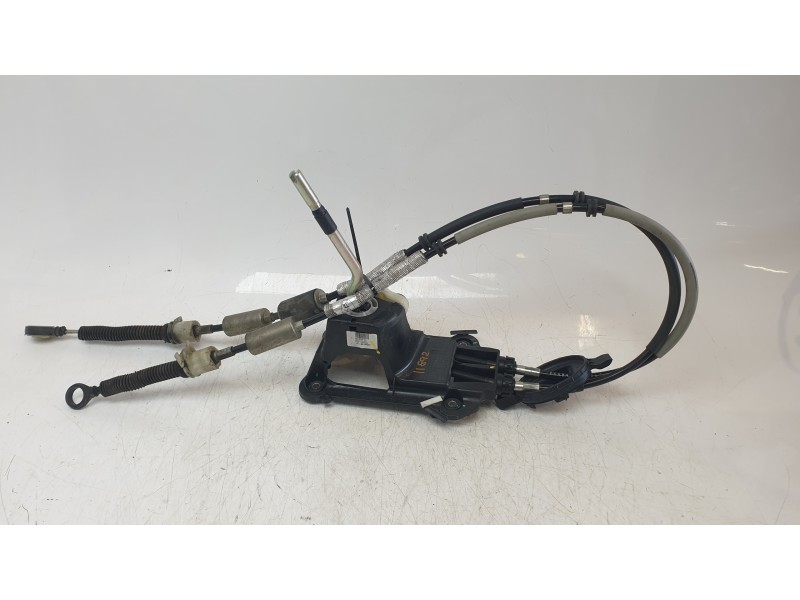 Recambio de palanca cambio para bmw serie x1 (f48) sdrive18d referencia OEM IAM 25118687538  