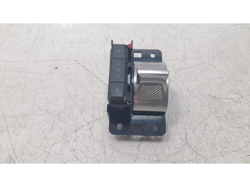 Recambio de palanca cambio para citroen c4 berlina e-feel referencia OEM IAM 98440965ZD  