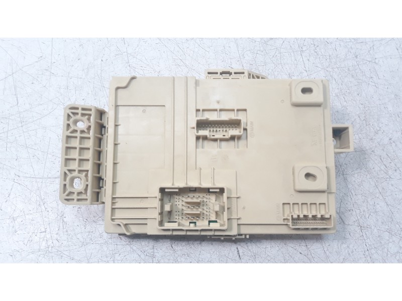 Recambio de caja reles / fusibles para kia ceed 1.0 tgdi cat referencia OEM IAM 91953J7700  