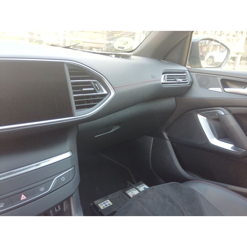 Recambio de guantera para peugeot 308 ii (lb_, lp_, lw_, lh_, l3_) 1.6 gti (l35gnh) referencia OEM IAM   