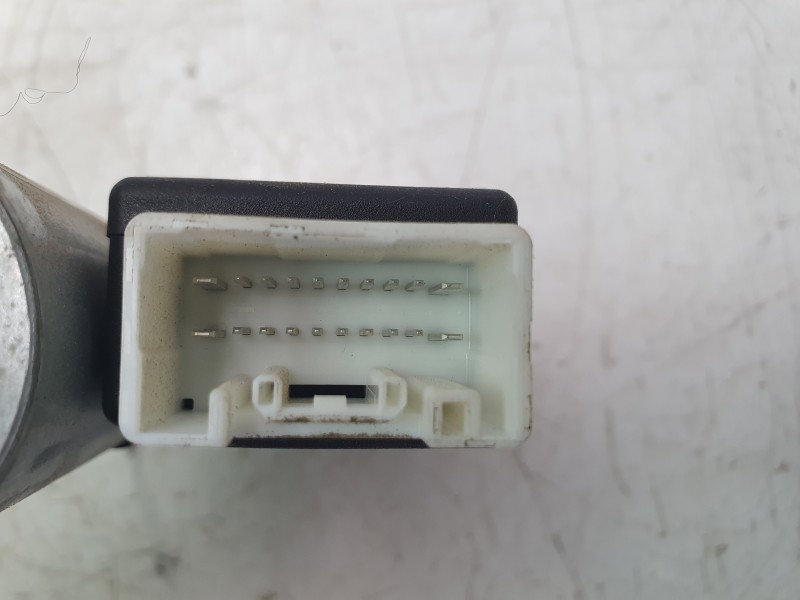 Recambio de motor techo electrico para mercedes-benz clase b (w246) b 200 cdi be (246.201) referencia OEM IAM A2469005004  