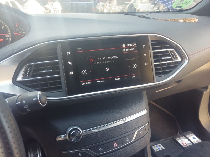 Recambio de pantalla multifuncion para peugeot 308 ii (lb_, lp_, lw_, lh_, l3_) 1.6 gti (l35gnh) referencia OEM IAM   
