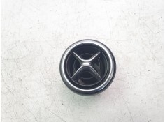 Recambio de aireador central izquierdo para mercedes-benz clase b (w246) b 200 cdi be (246.201) referencia OEM IAM A2468304100   2