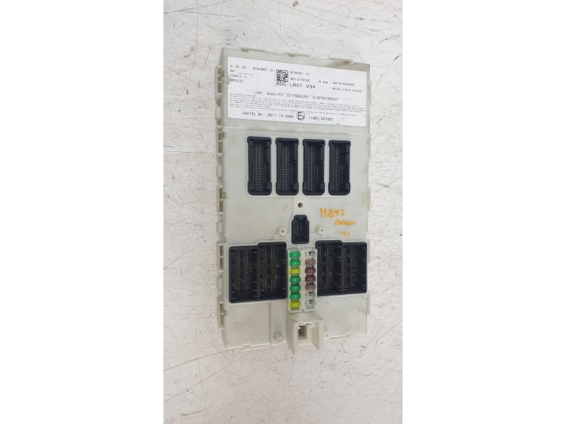 Recambio de caja reles / fusibles para bmw serie x1 (f48) sdrive18d referencia OEM IAM 2611139385  