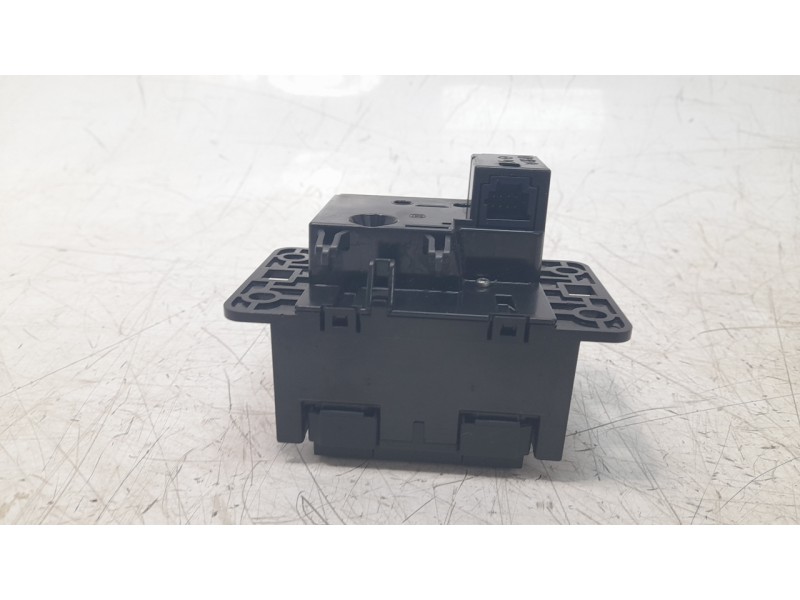 Recambio de palanca cambio para citroen c4 berlina e-feel referencia OEM IAM 98440965ZD  