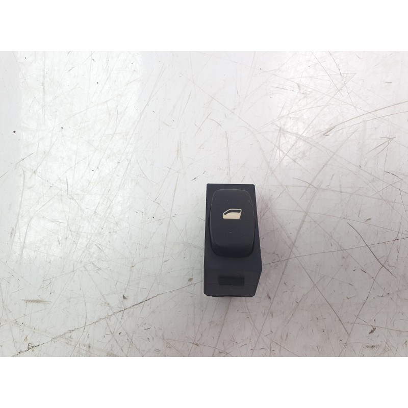Recambio de mando elevalunas trasero derecho para peugeot 407 (6d_) 2.0 hdi 135 (6drhrh, 6drhre, 6drhrg, 6drhrj) referencia OEM 