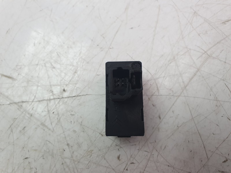 Recambio de mando elevalunas delantero derecho para peugeot 407 (6d_) 2.0 hdi 135 (6drhrh, 6drhre, 6drhrg, 6drhrj) referencia OE
