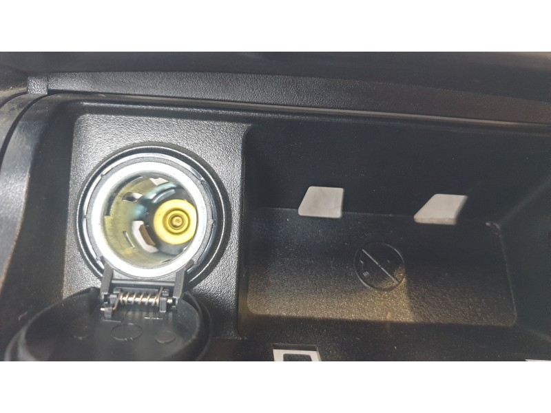 Recambio de guantera para mercedes-benz clase gla (w156) gla 200 cdi (156.908) referencia OEM IAM 766807200  