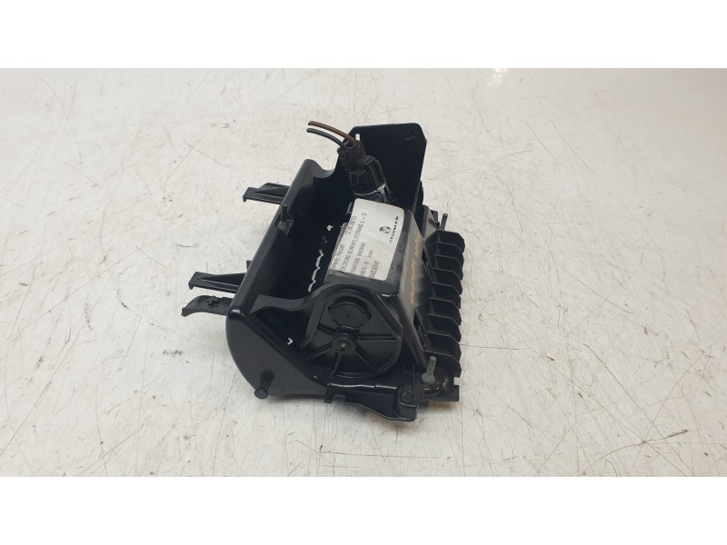 Recambio de guantera para mercedes-benz clase gla (w156) gla 200 cdi (156.908) referencia OEM IAM 766807200  