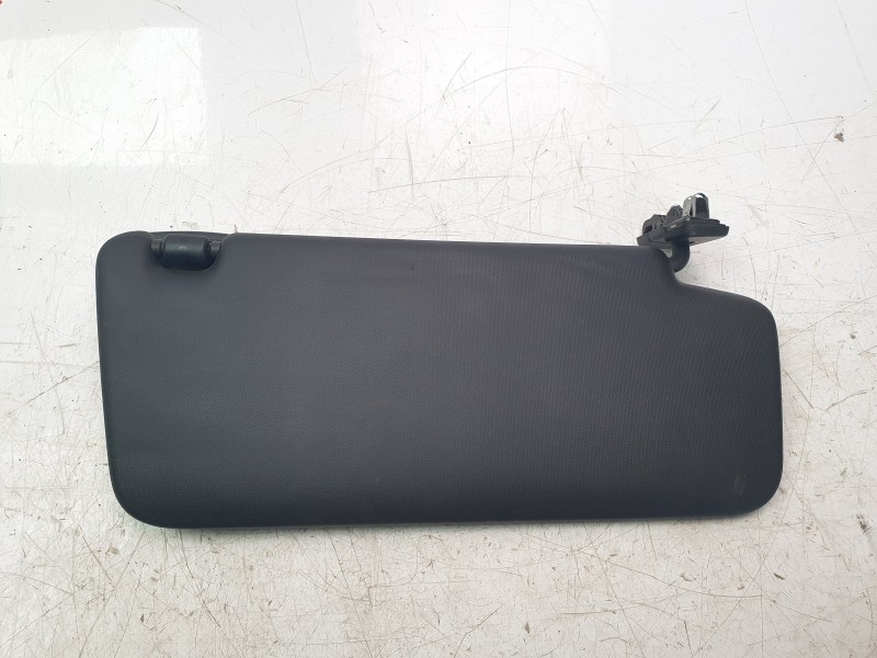 Recambio de parasol izquierdo para mercedes-benz clase b (w246) b 200 cdi be (246.201) referencia OEM IAM 2468102500  