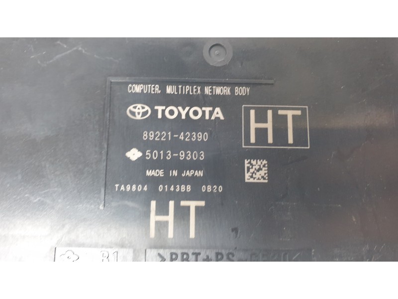 Recambio de modulo electronico para toyota yaris hybrid active referencia OEM IAM 8922142390  