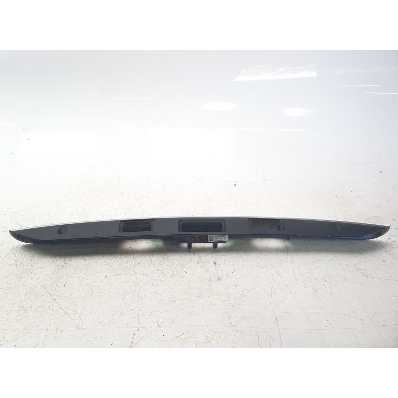 Recambio de molduras traseras para mercedes-benz clase b (w246) b 200 cdi be (246.201) referencia OEM IAM A2467400893  