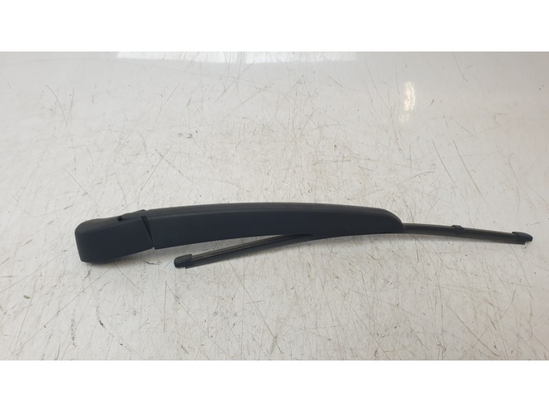 Recambio de brazo limpia trasero para bmw serie x1 (f48) sdrive18d referencia OEM IAM 61627356224  